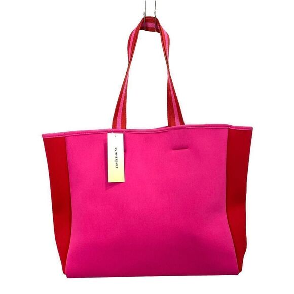 NEW Summersalt x FABFITFUN The Perfect Beach Tote Hot pink - Picture 3 of 11